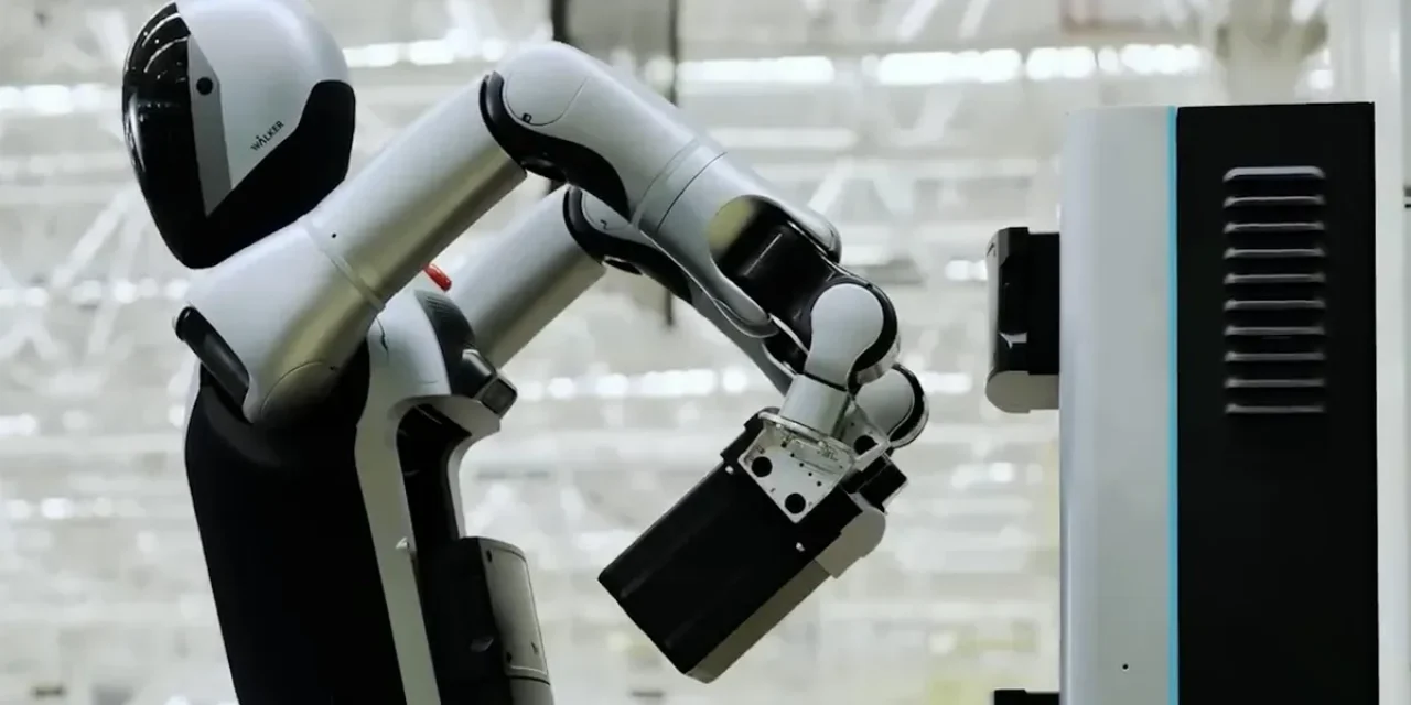 ubtech-humanoide-robot-vervang-eigen-batterij